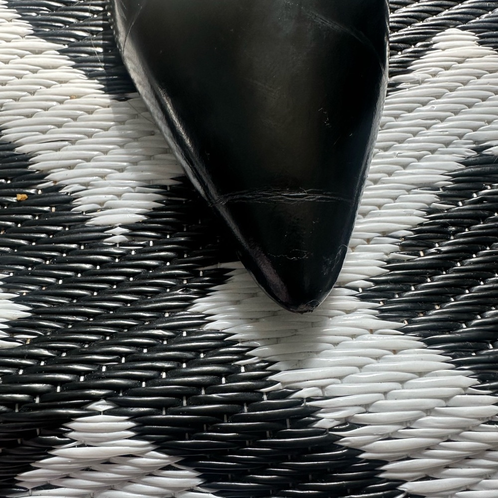 Coach Black Leather Size 8.5 Kitten Heel Pointed Toe Pumps - Picture 5 of 6
